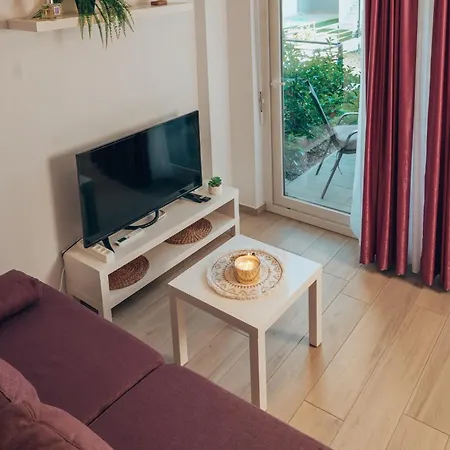 Summer Pearl Paralia Appartement *